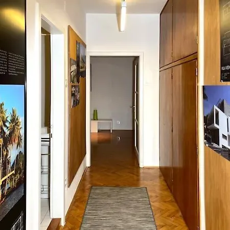 Big Flat In The Centre